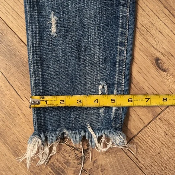 Mossy Vintage Jeans, distressed raw ham, size 27